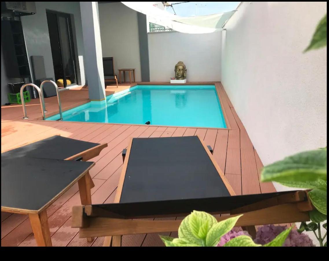 Lota With Heated Pool On Location Apartment Supetar
